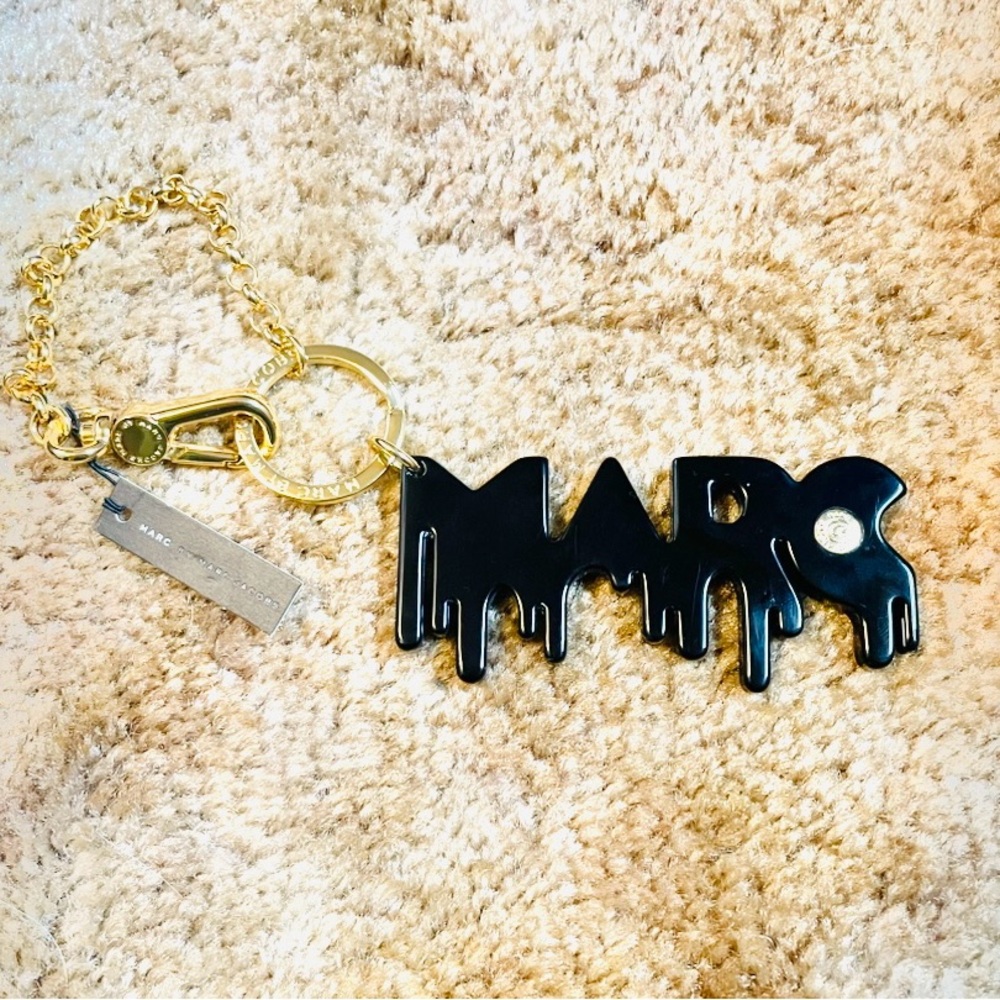 Marc Jacobs Black and Gold Drip Keychain